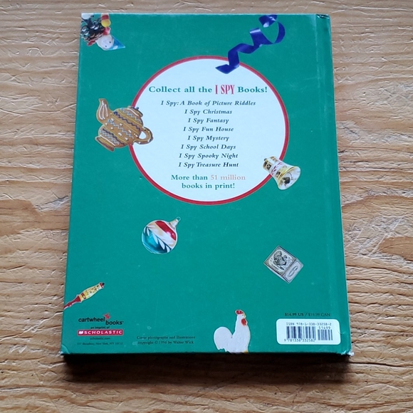 Halloween, Christmas and Autographed I Spy Books - Picture 15 of 16